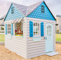 Игровой детский домик LifeTime, размер 177*177*215 см Игровой детский домик LifeTime, размер 177*177*215 см